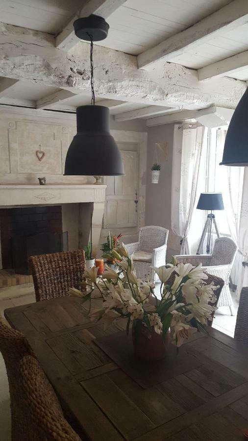 Clos des Morillons Venerand Extérieur photo