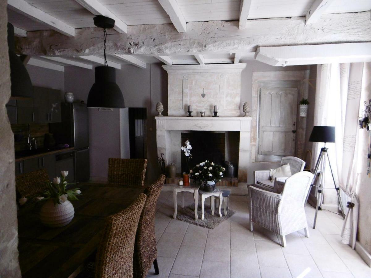 Clos des Morillons Venerand Extérieur photo