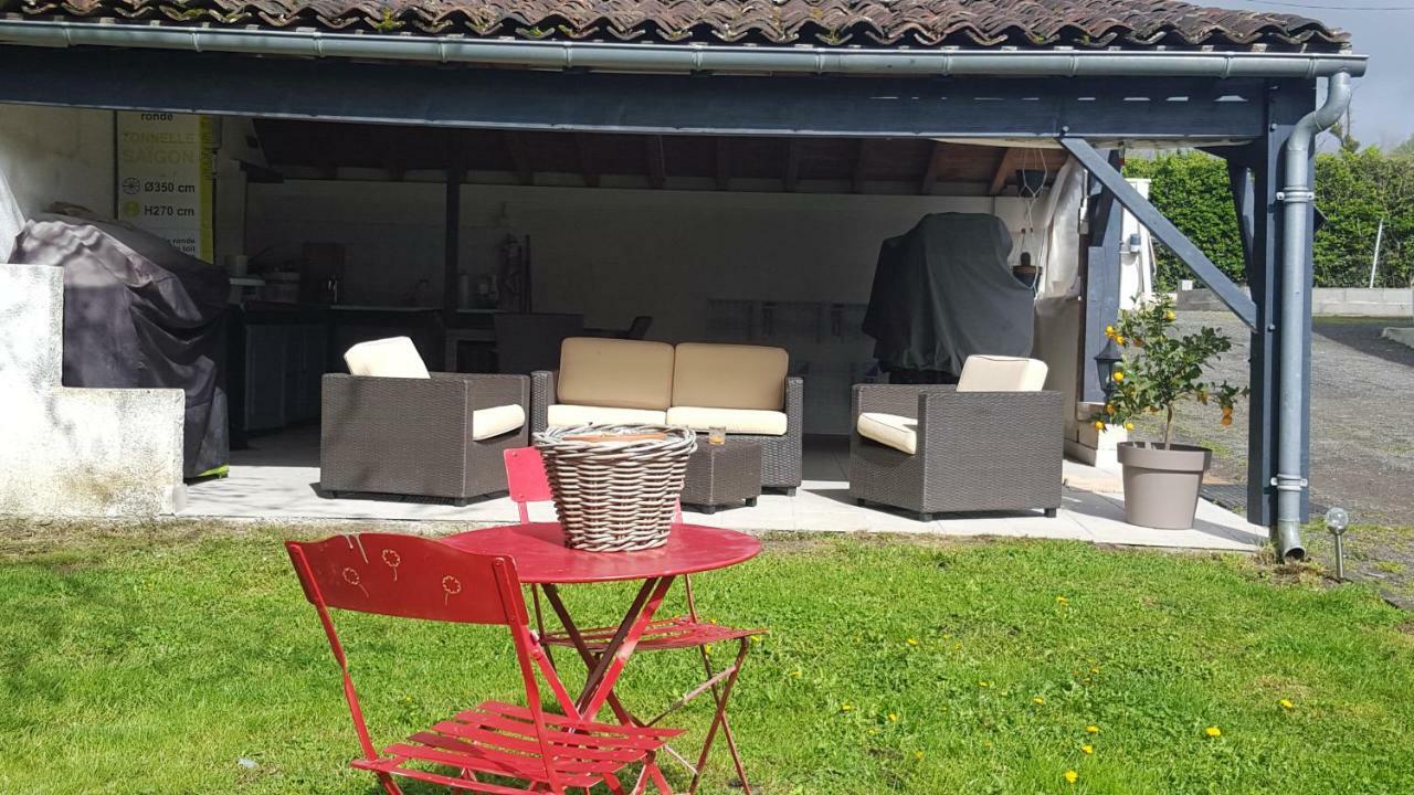 Clos des Morillons Venerand Extérieur photo
